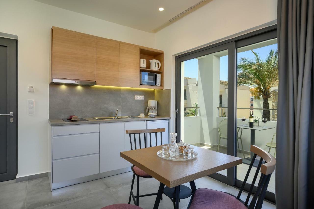 Athina Suites Luxury Suites Near The Sea Platanias Platanés エクステリア 写真