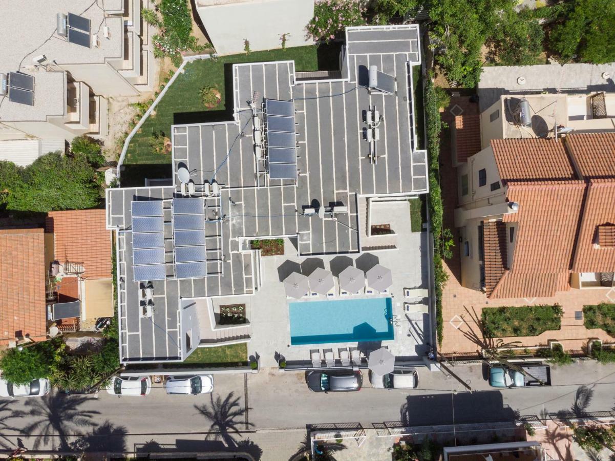 Athina Suites Luxury Suites Near The Sea Platanias Platanés エクステリア 写真